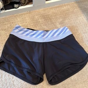 Lululemon Size 4 Running Shorts